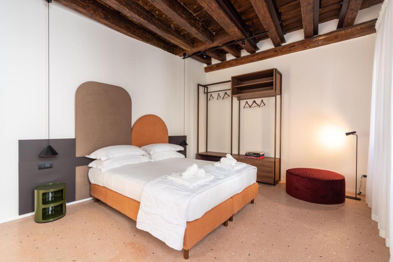 Palazzo Miracoli Apartments Wenecja Zewnętrze zdjęcie