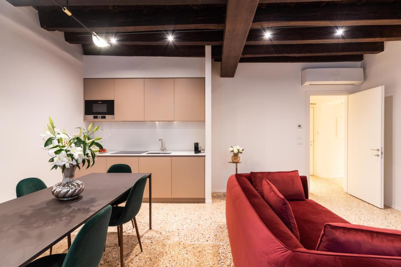 Palazzo Miracoli Apartments Wenecja Zewnętrze zdjęcie