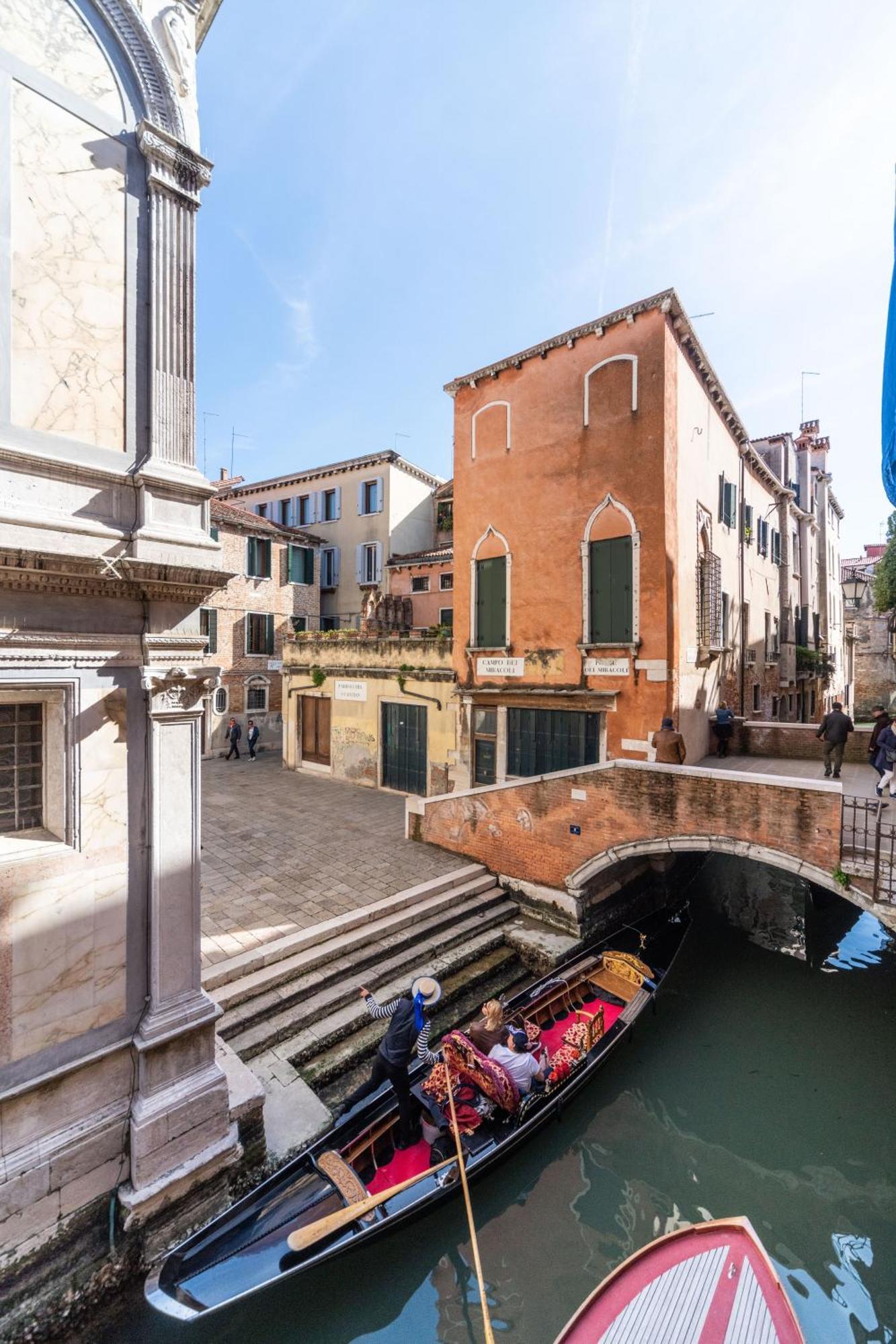 Palazzo Miracoli Apartments Wenecja Zewnętrze zdjęcie